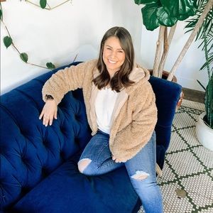 Meet your Posher, Toni